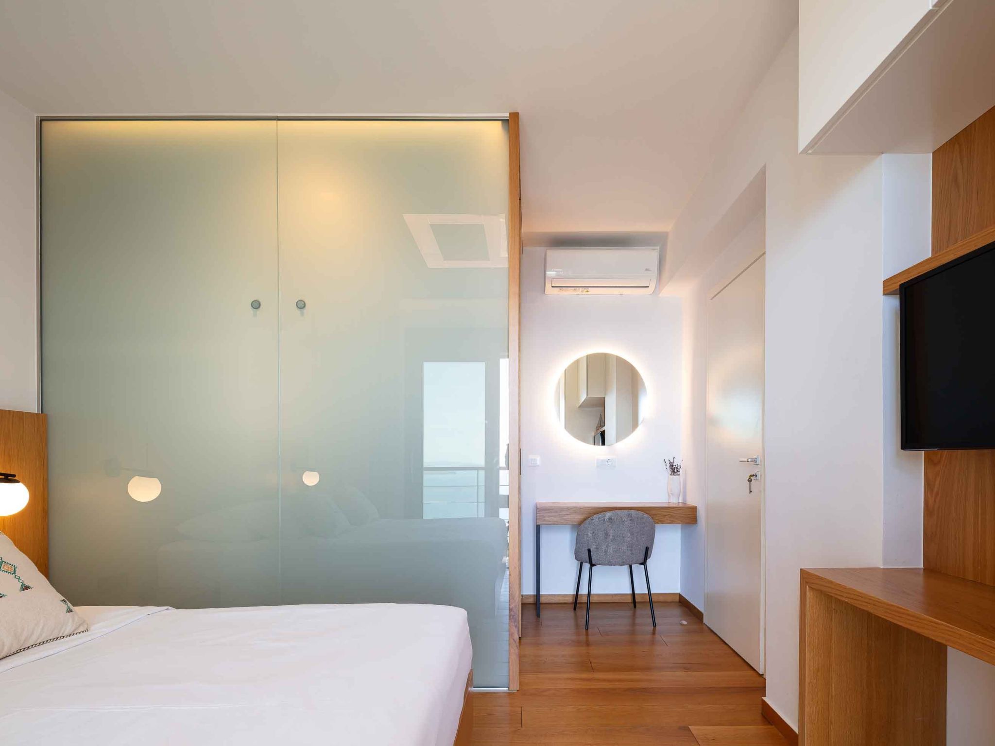 Omnia Villa 2 - ''Beheizter'' Pool, herrlicher Meerblick-Drinnen