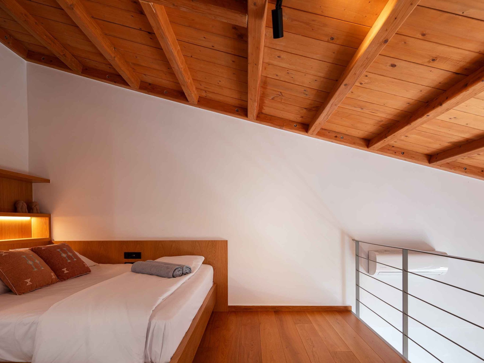 Omnia Villa 2 - ''Beheizter'' Pool, herrlicher Meerblick-Drinnen