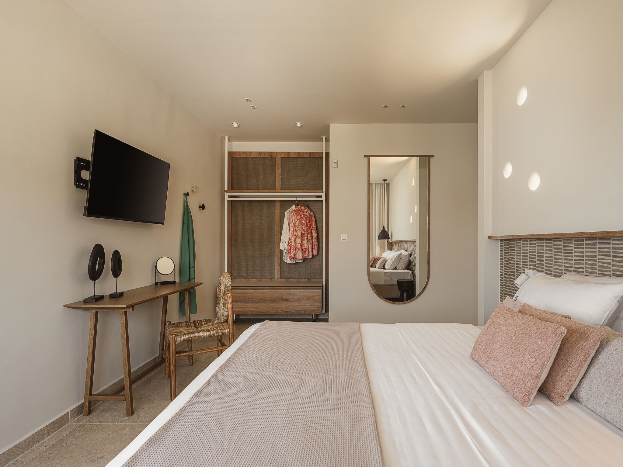 Villa Agali - ''Freier'' beheizter Pool, 70m zum Meer-Binnen