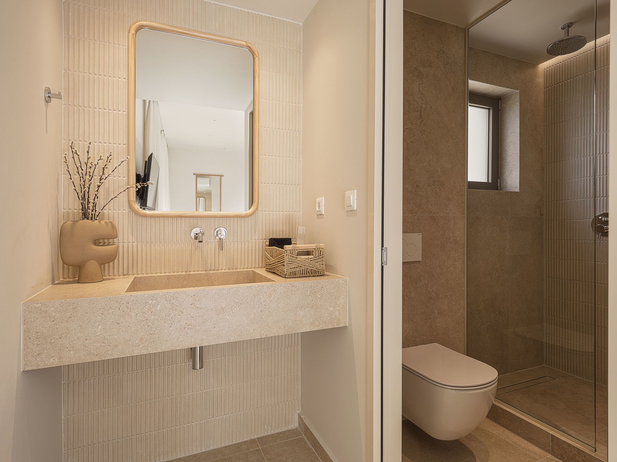 Villa Agali - ''Freier'' beheizter Pool, 70m zum Meer-Binnen