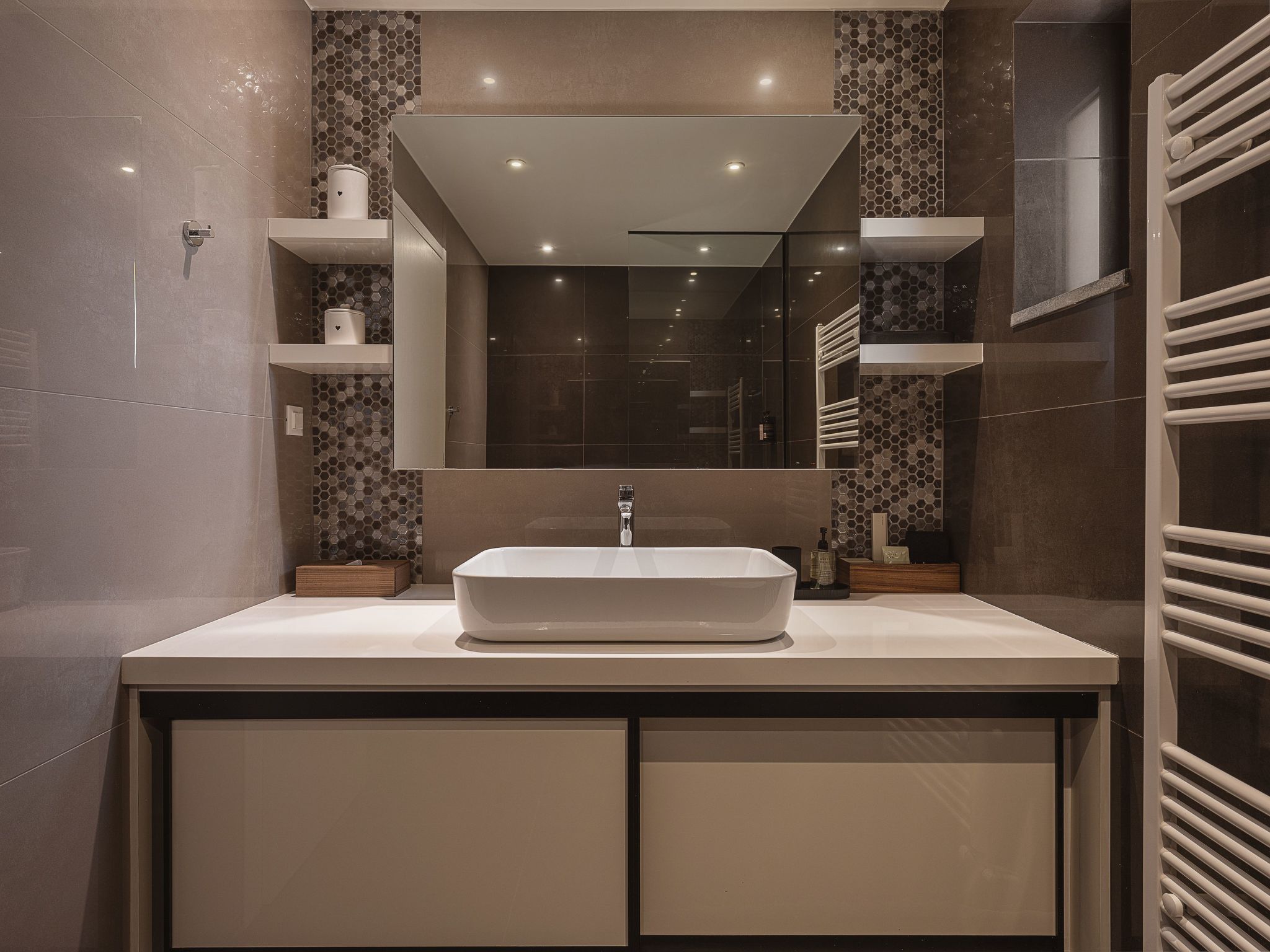 Villa Agali - ''Freier'' beheizter Pool, 70m zum Meer-Binnen