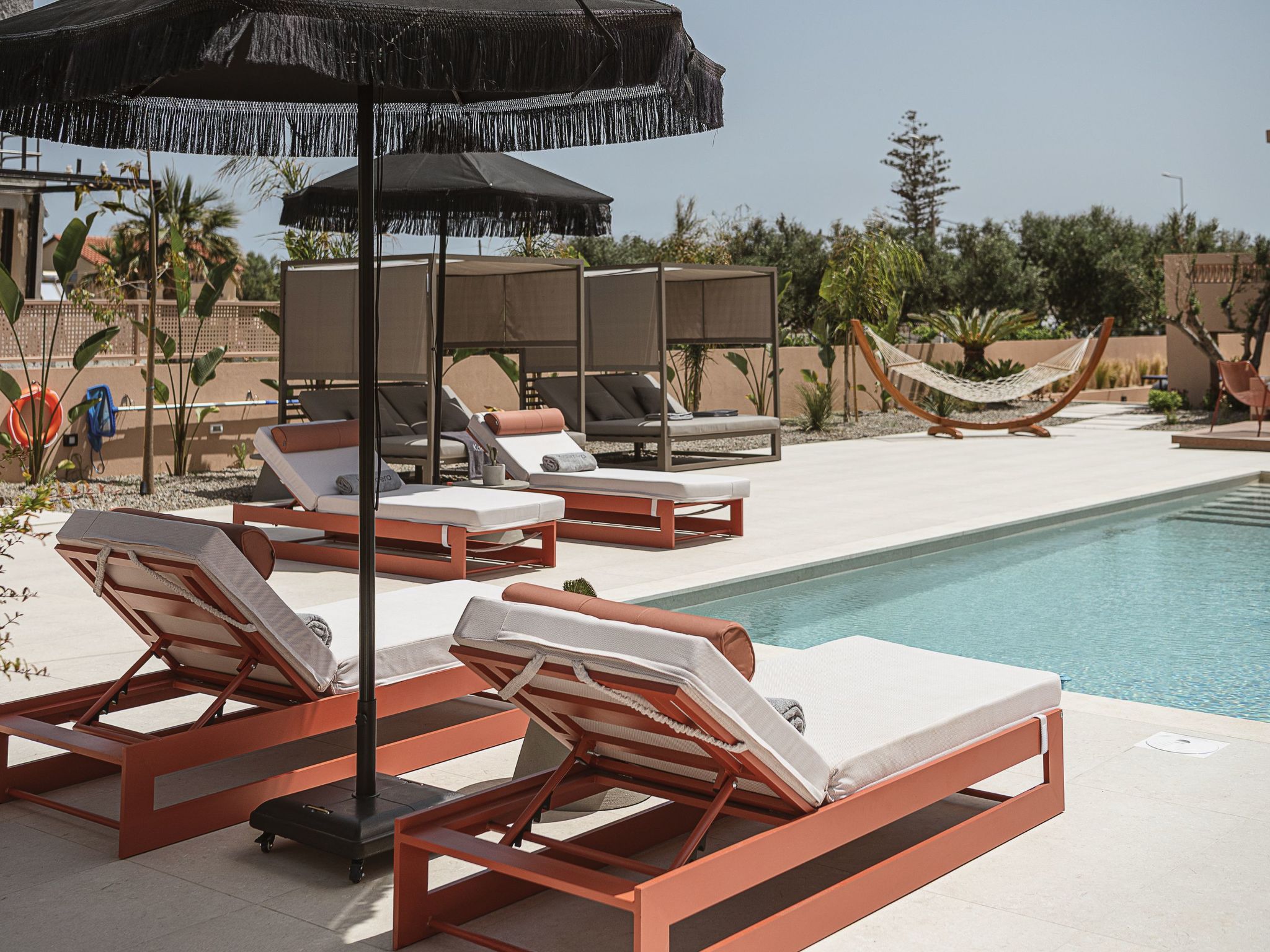 Villa Agali - ''Freier'' beheizter Pool, 70m zum Meer-Binnen