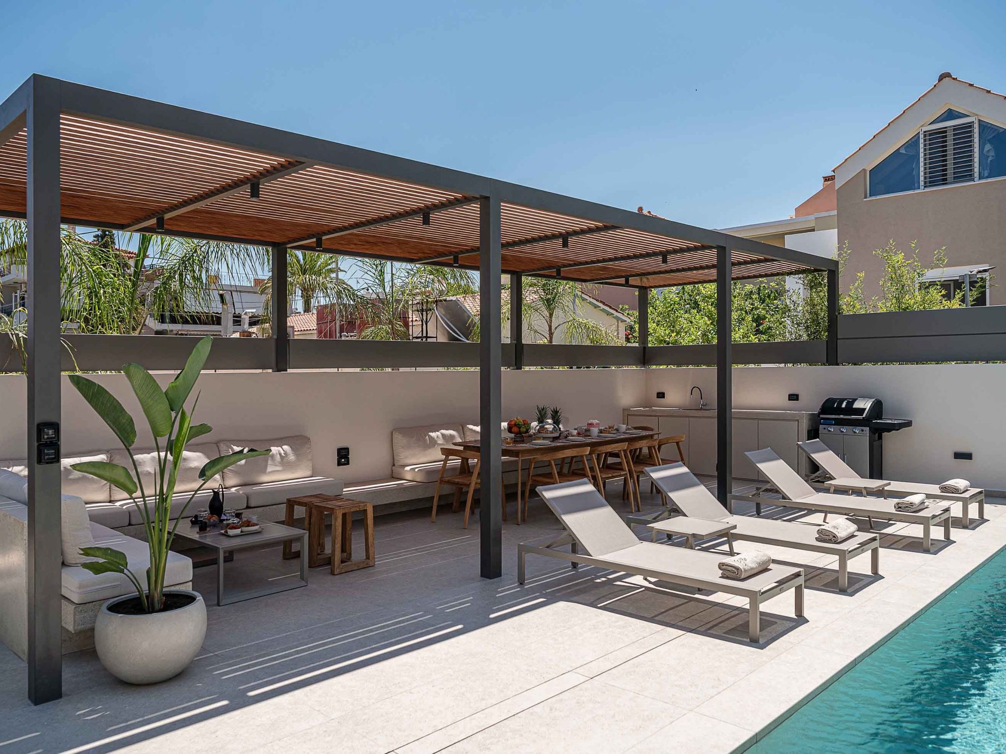 Sancy Luxury Villa-400m Strand, ''Beheizter'' Pool, Fitnessraum-Binnen