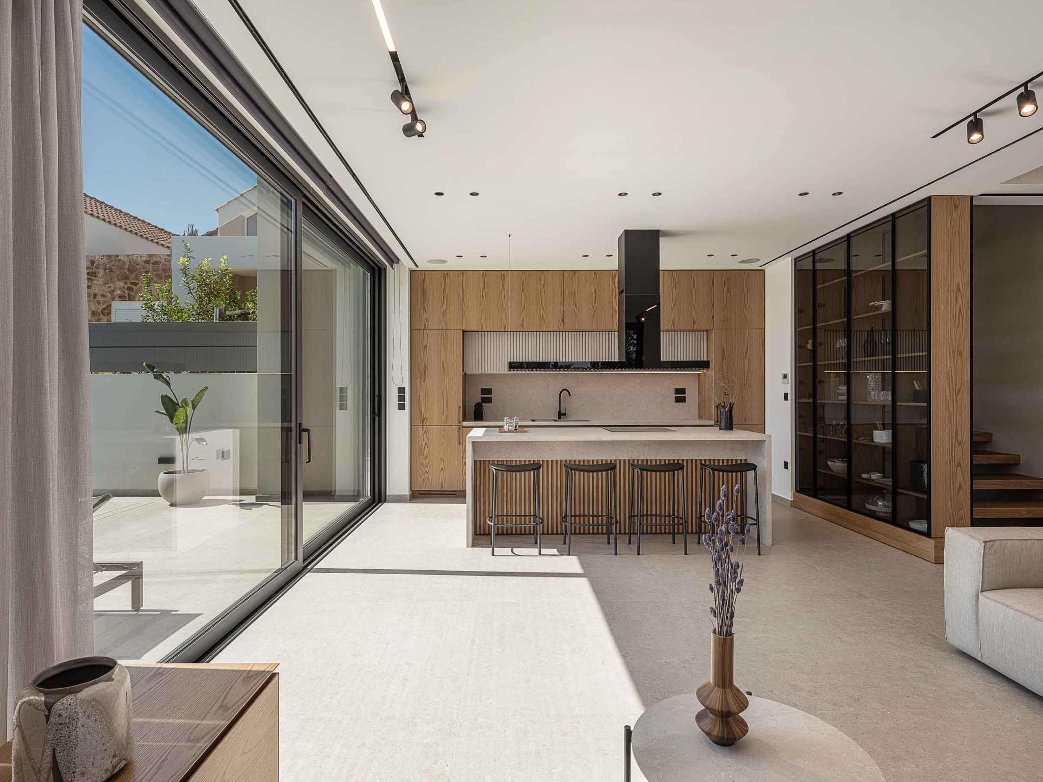 Sancy Luxury Villa-400m Strand, ''Beheizter'' Pool, Fitnessraum-Binnen