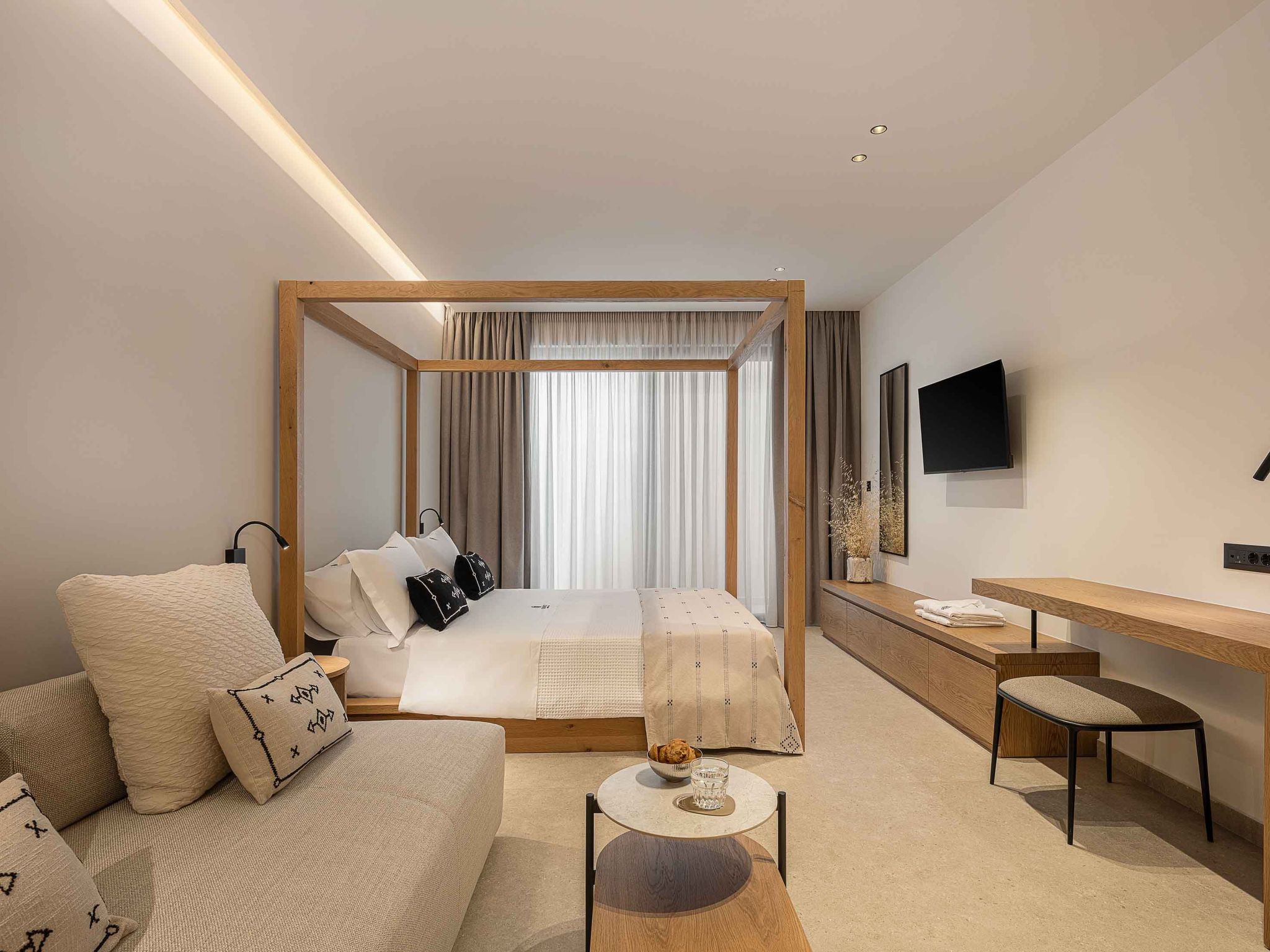 Sancy Luxury Villa-400m Strand, ''Beheizter'' Pool, Fitnessraum-Binnen