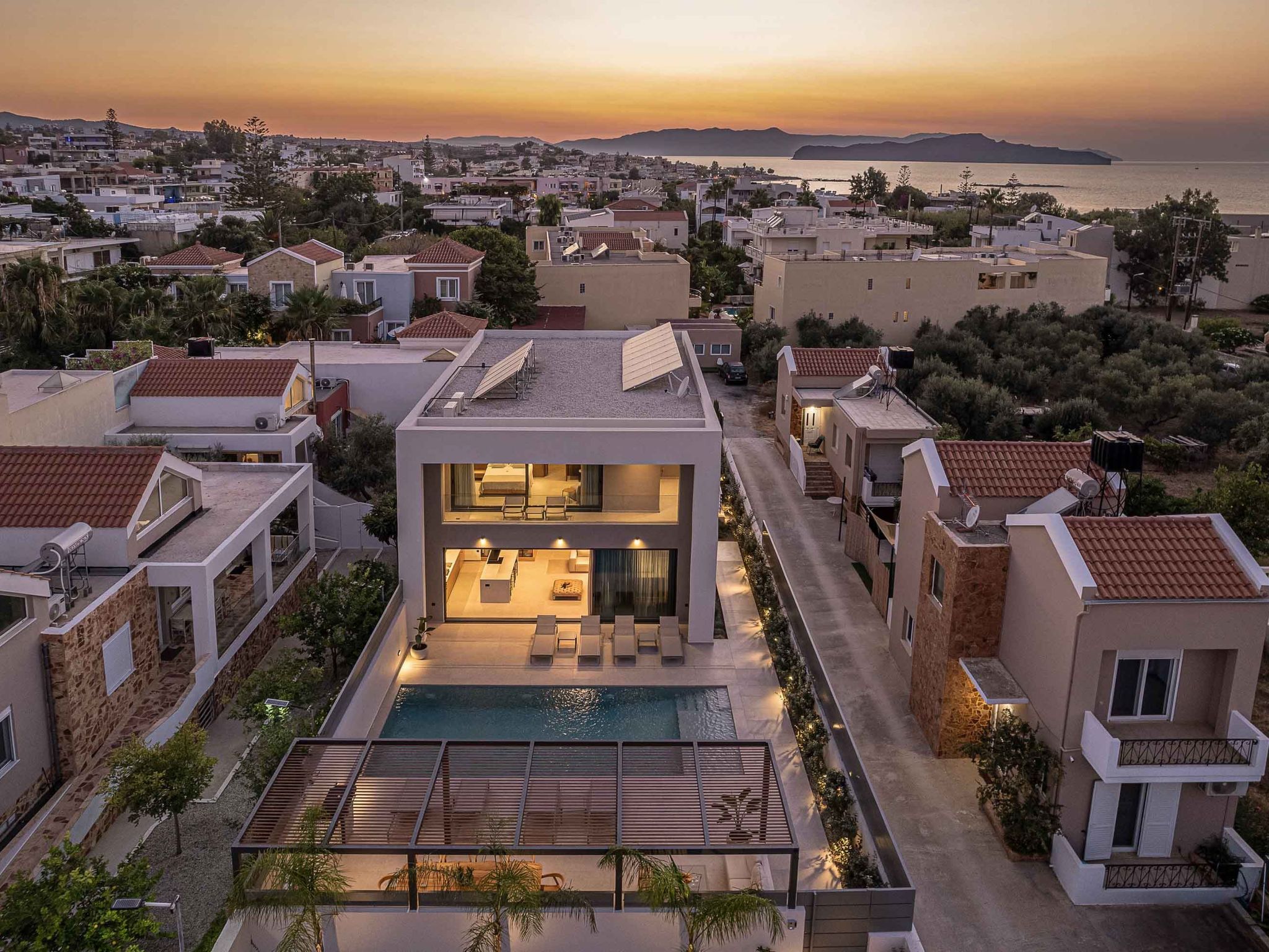 Sancy Luxury Villa-400m Strand, ''Beheizter'' Pool, Fitnessraum-Binnen