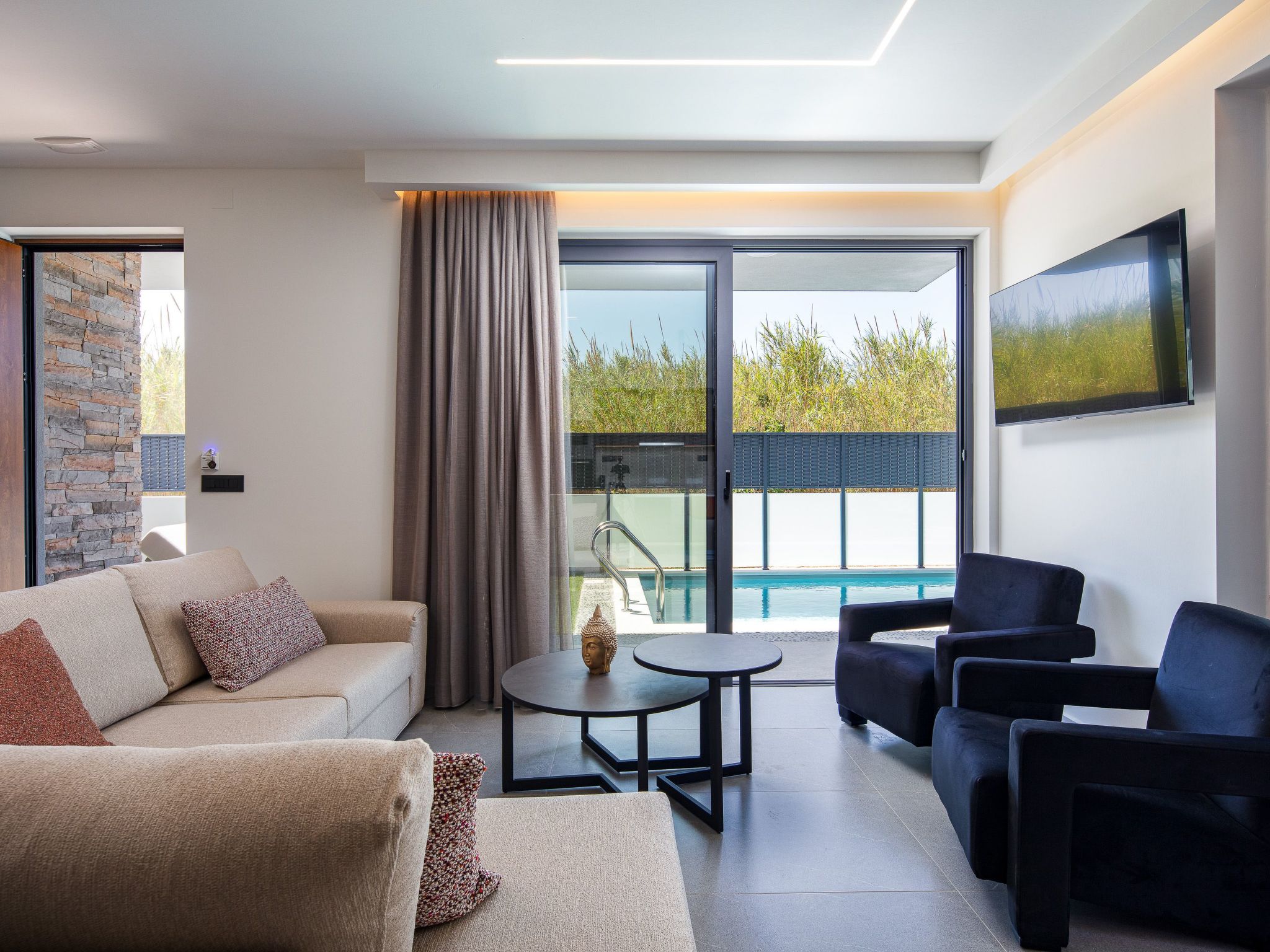 VillaSaints II - Elegante Pool-Villa in Strandnähe-Inside