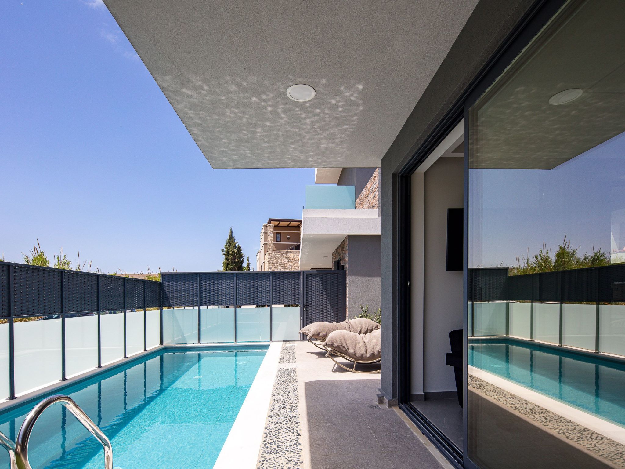 VillaSaints II - Elegante Pool-Villa in Strandnähe-Inside