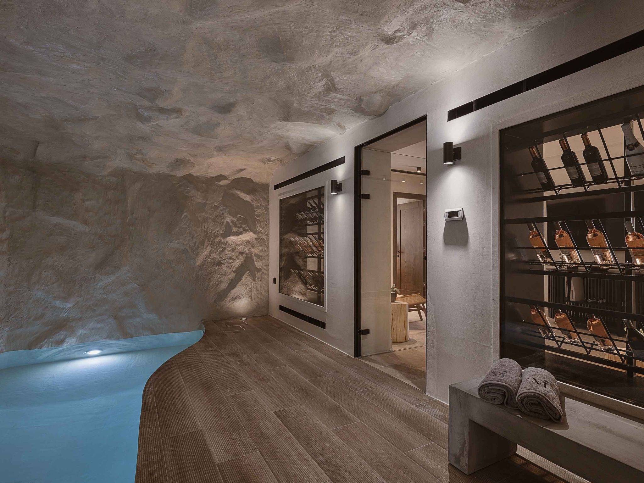 City Moments Villa I ''Free'' Beheizter Innenpool-Binnen