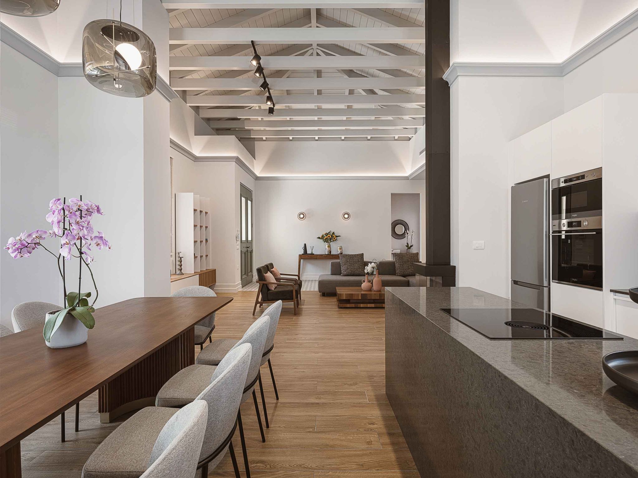 City Moments Villa I ''Free'' Beheizter Innenpool-Binnen