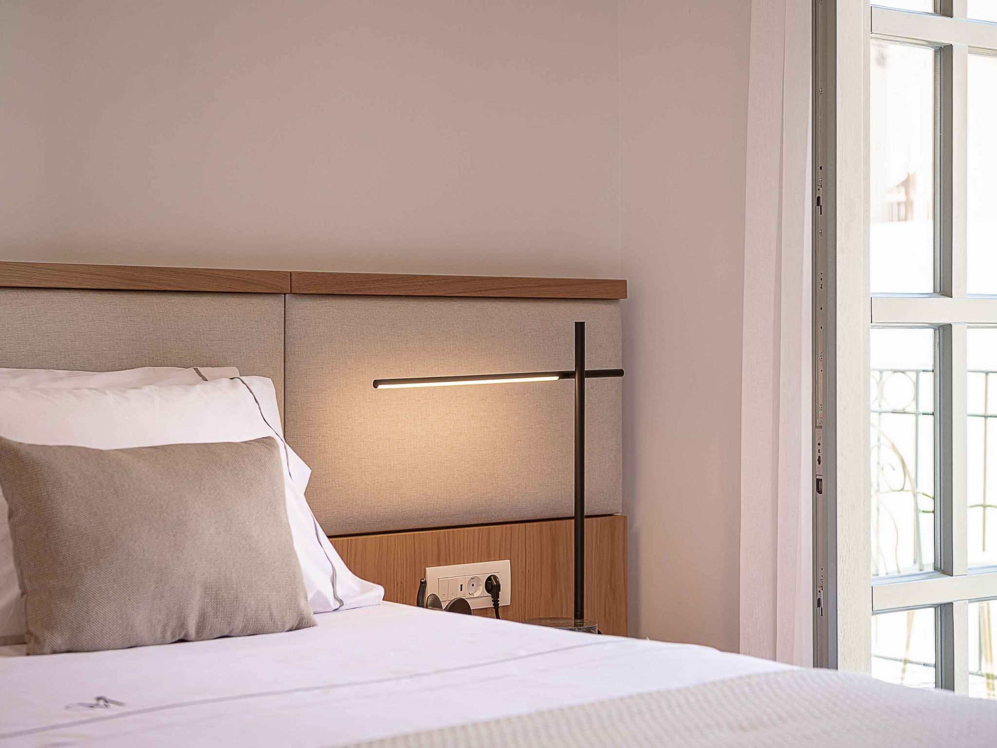 City Moments Villa I ''Free'' Beheizter Innenpool-Binnen