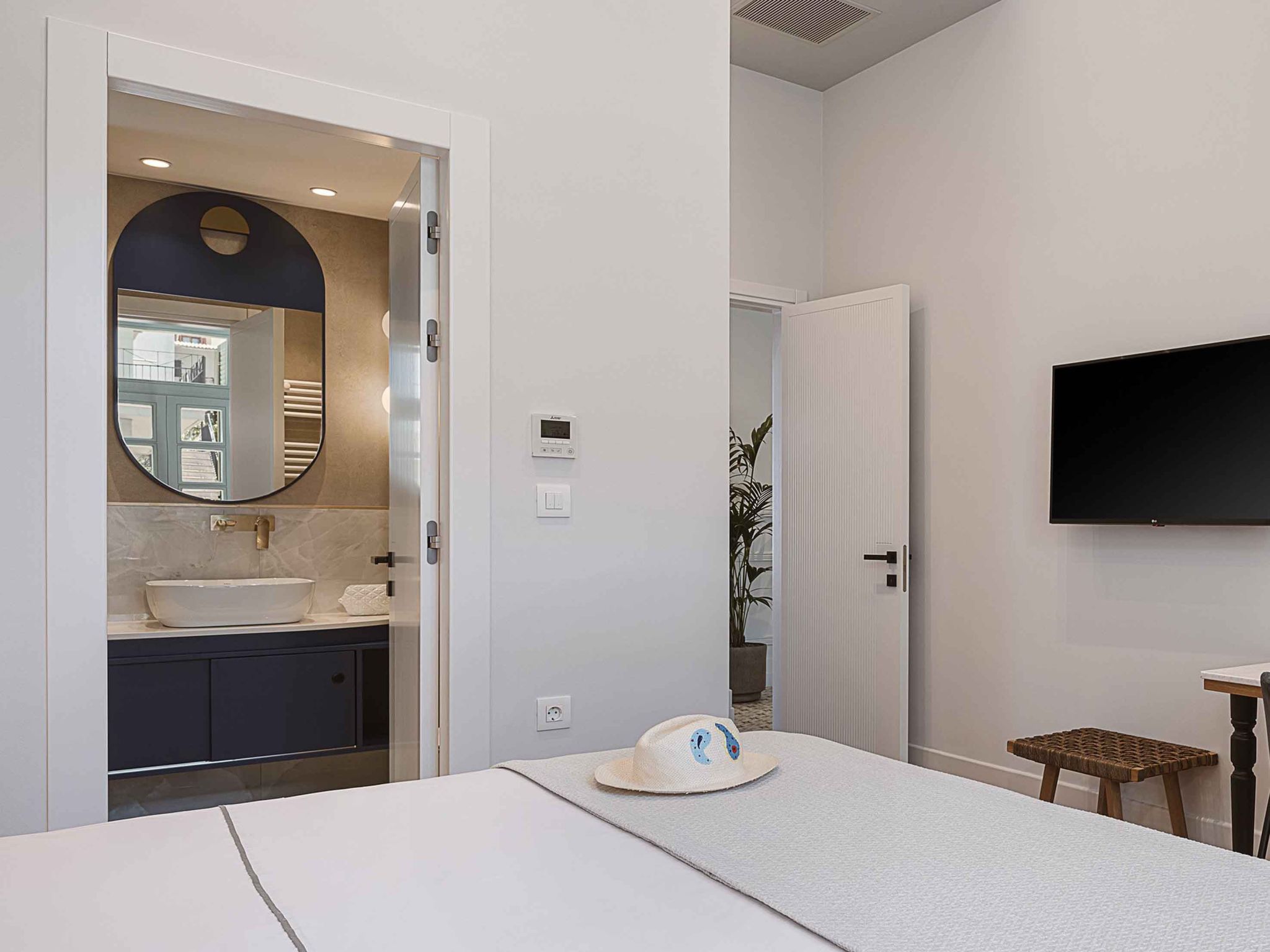 City Moments Villa I ''Free'' Beheizter Innenpool-Binnen