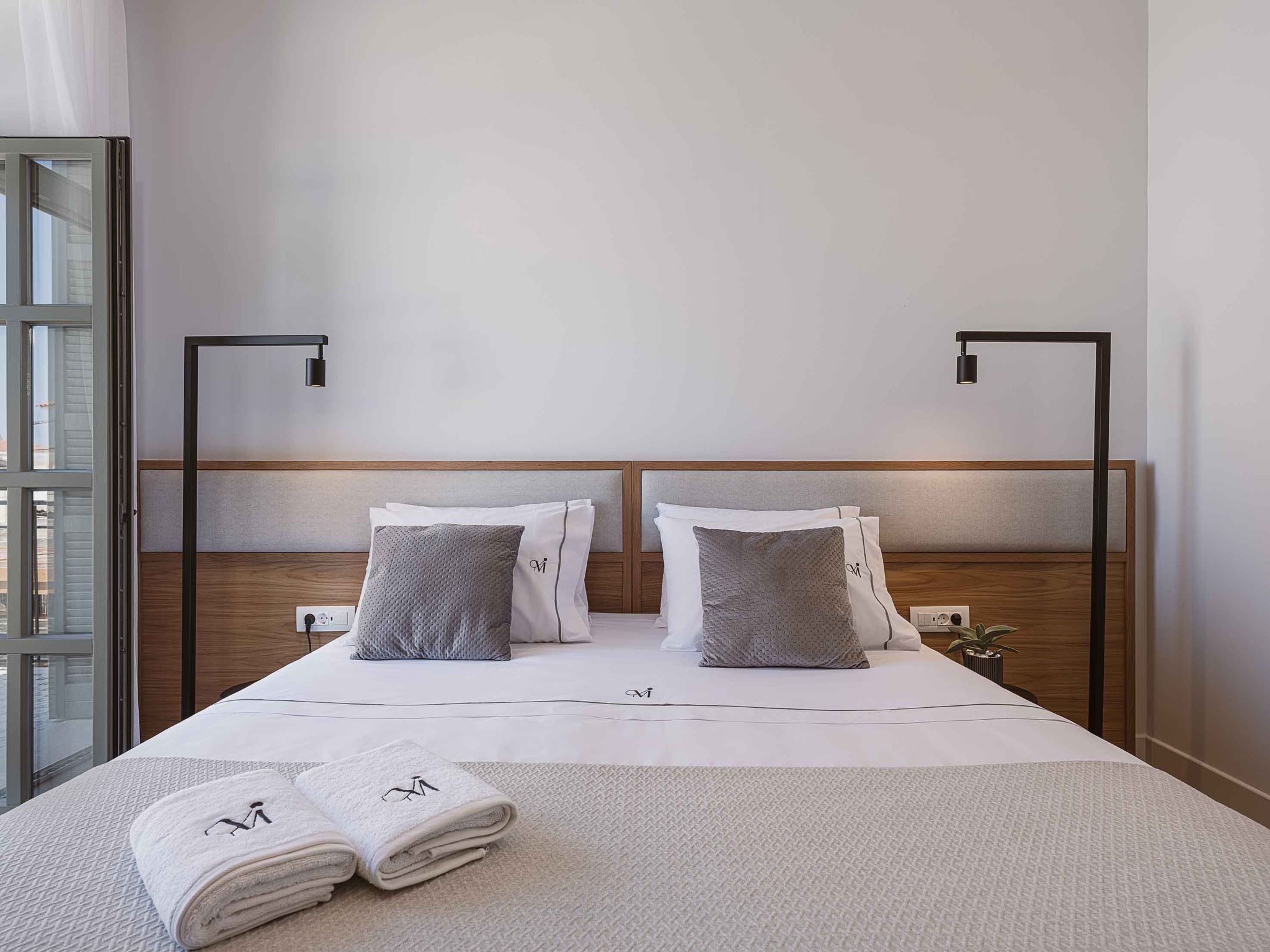 City Moments Villa I ''Free'' Beheizter Innenpool-Binnen