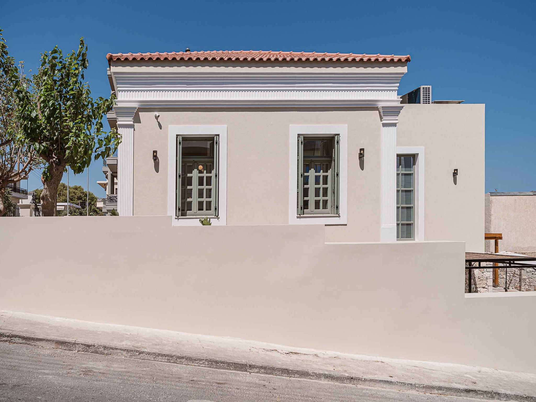 City Moments Villa I ''Free'' Beheizter Innenpool-Binnen