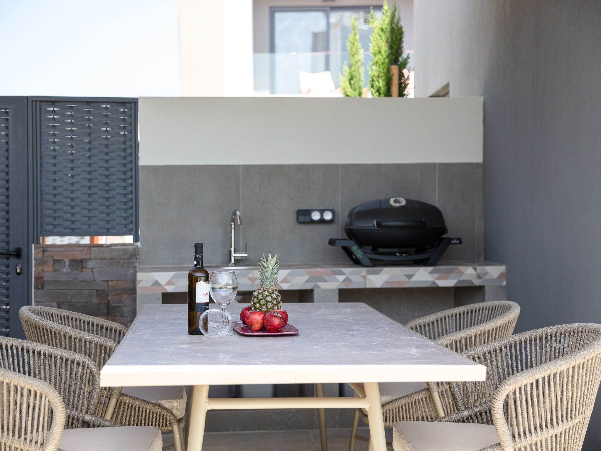 VillaSaints I - Pool und BBQ, Spaziergang zum Strand-Inside