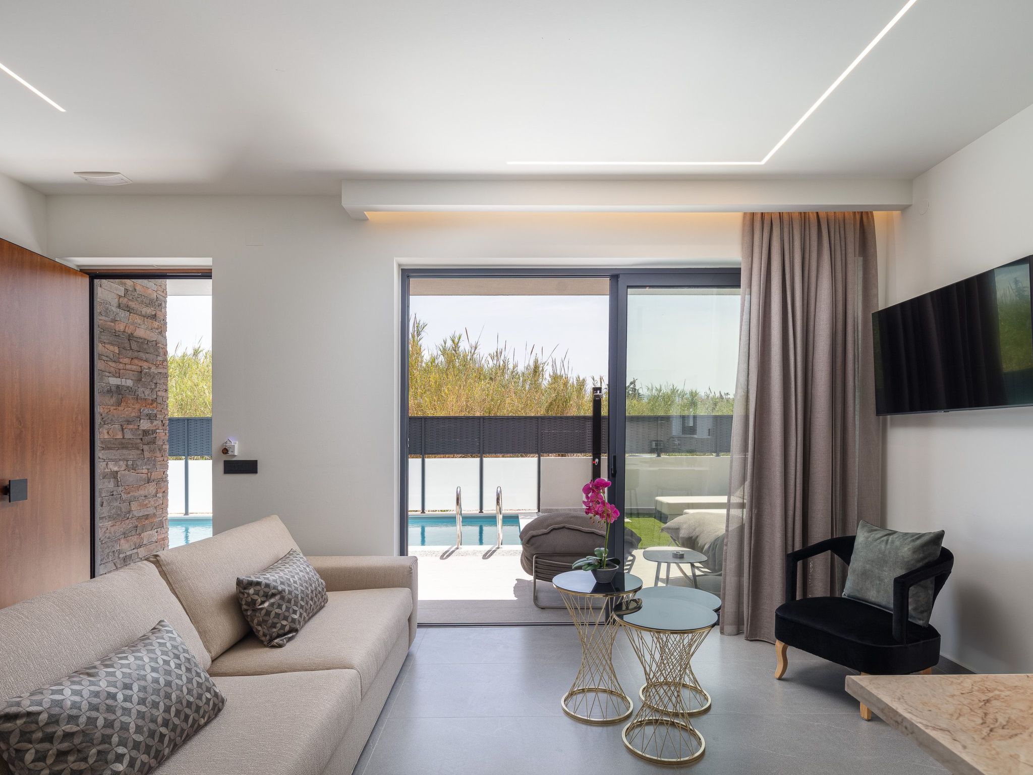 VillaSaints I - Pool und BBQ, Spaziergang zum Strand-Inside