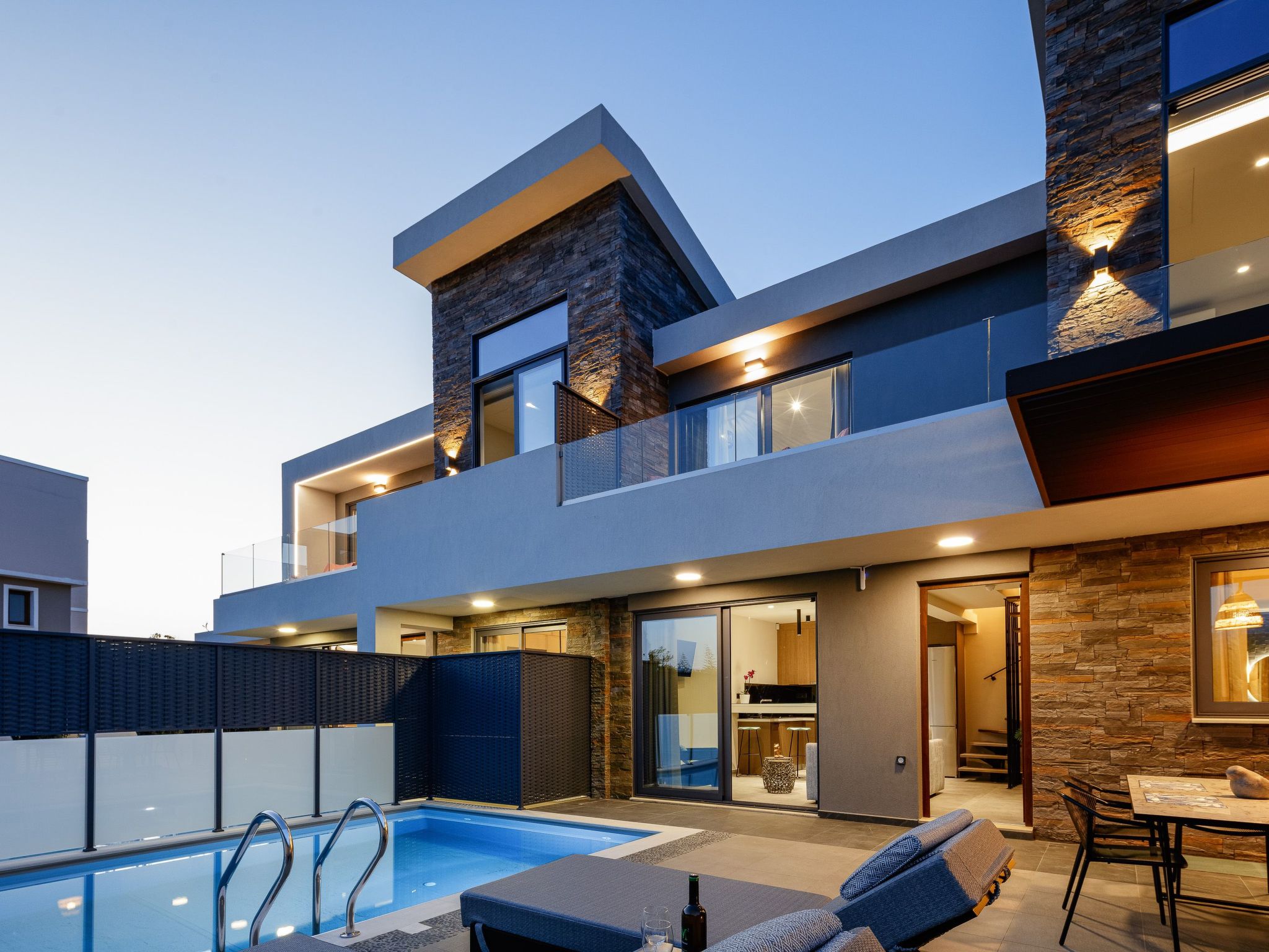 VillAgioi Villa II 2-BR Pool Villa, zu Fuß zum Strand-Inside