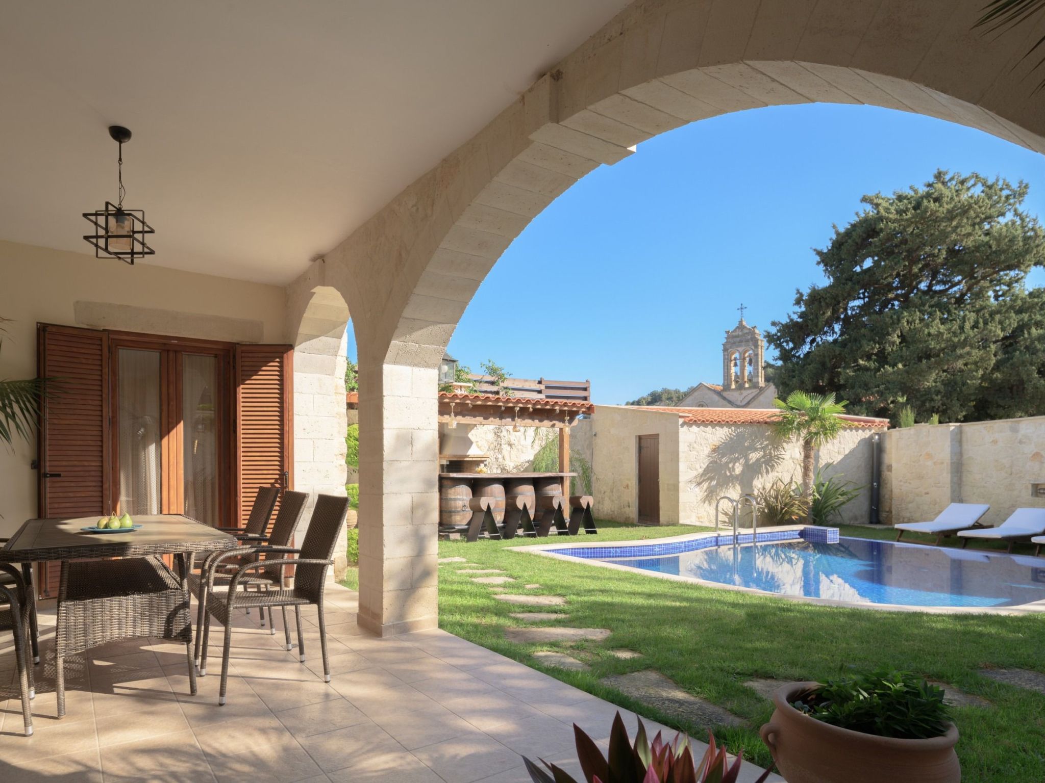 Nicole Villa - "Kostenloser" beheizter Pool, Village Escape-Binnen