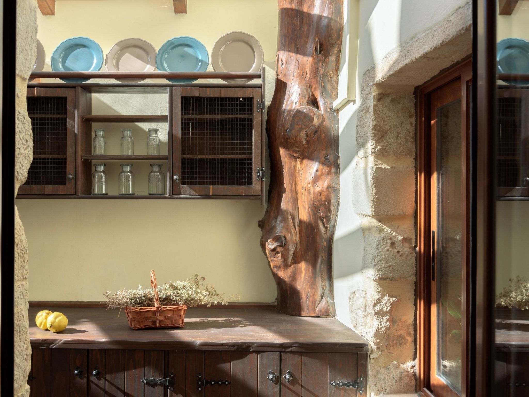 Nicole Villa - "Kostenloser" beheizter Pool, Village Escape-Binnen