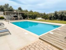 Villa Aelia I Modern und ideal für große Gruppen
