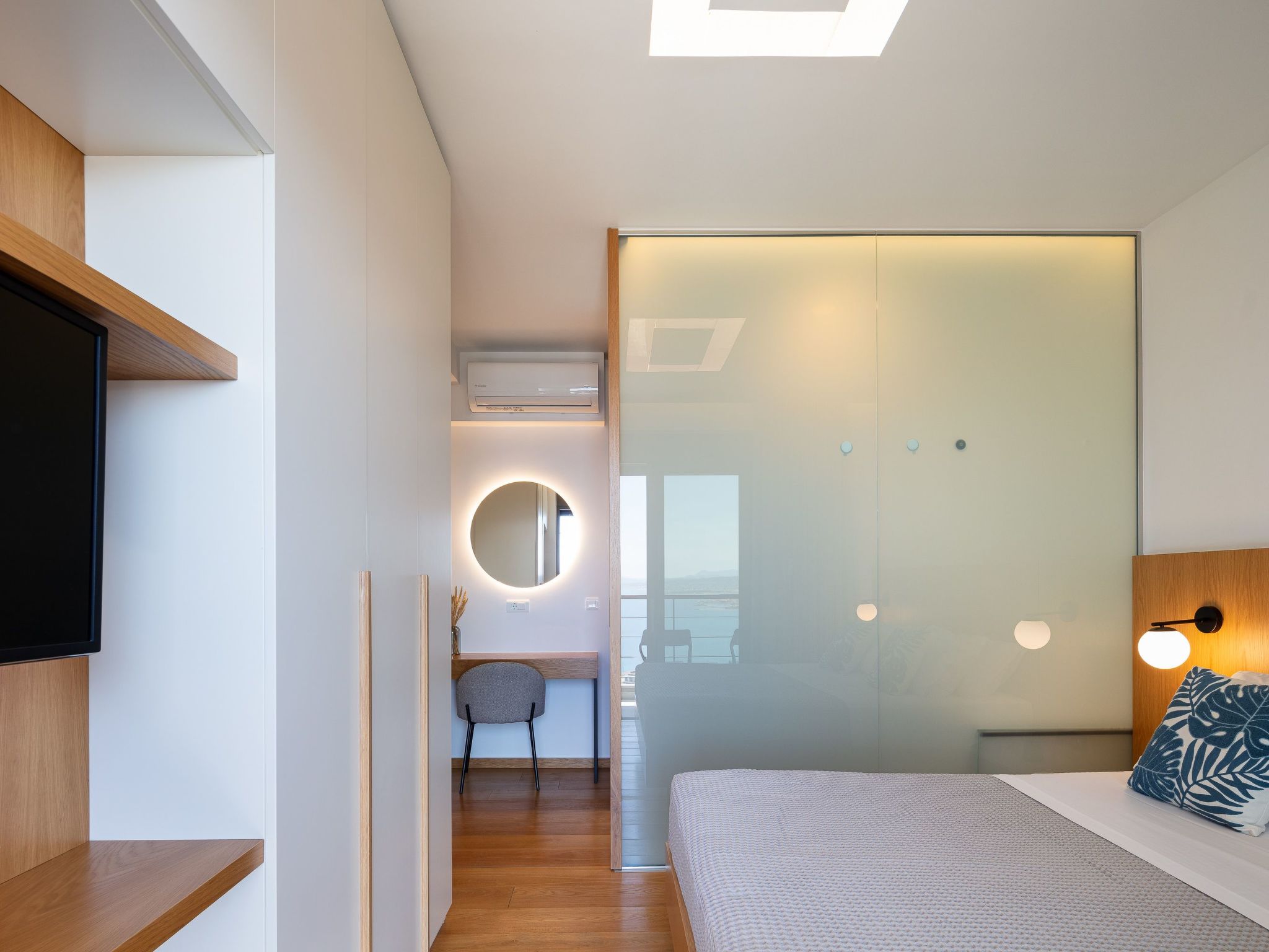 Omnia Villa 1-''Beheizter'' Pool und atemberaubender Meerblick-Binnen