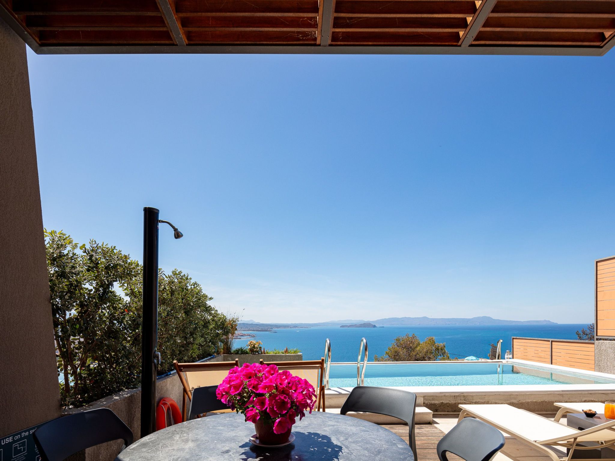 Omnia Villa 1-''Beheizter'' Pool und atemberaubender Meerblick-Binnen