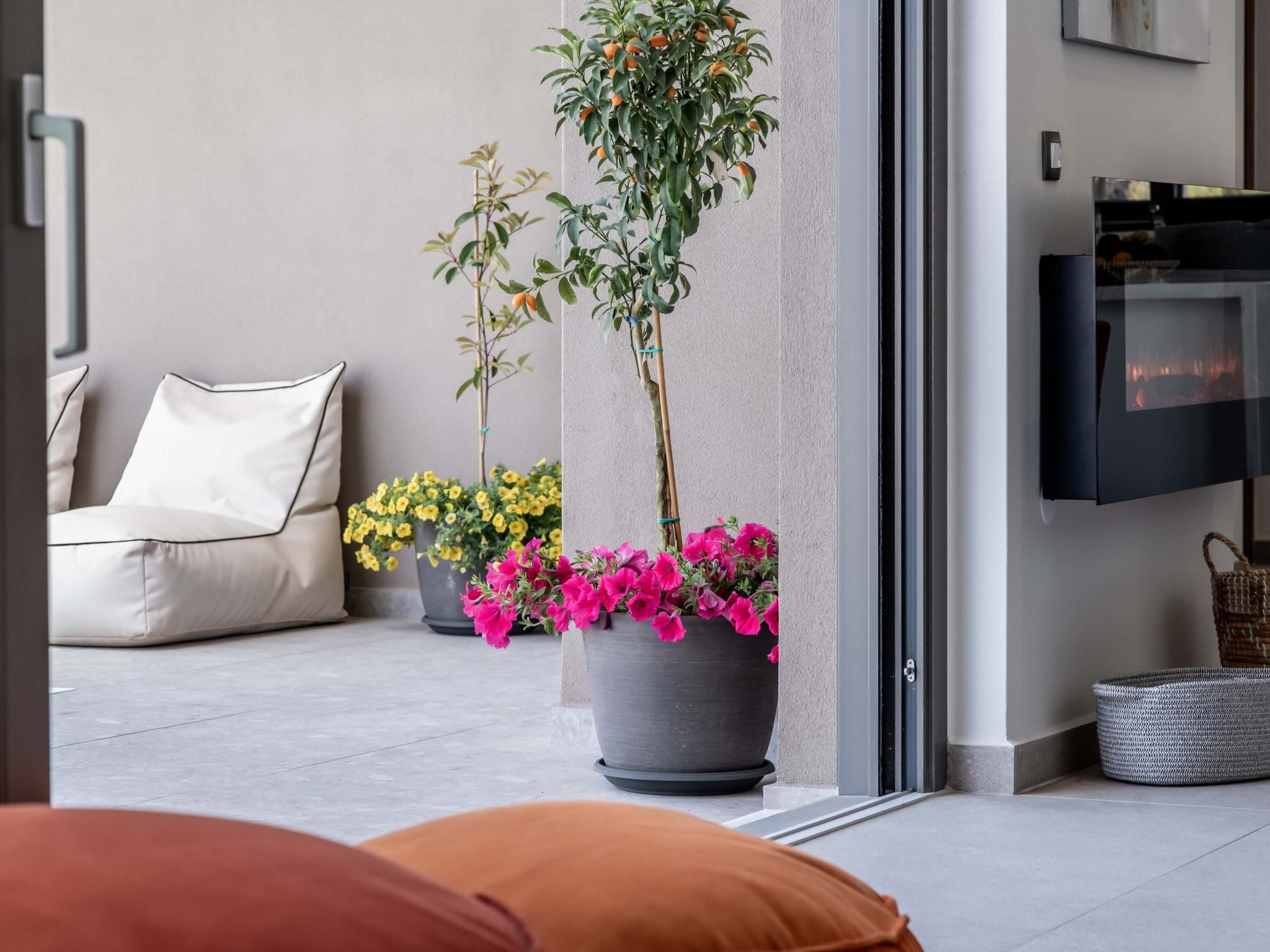 Villa Solis -100m zum Meer und ''Free'' Beheizter Pool-Binnen