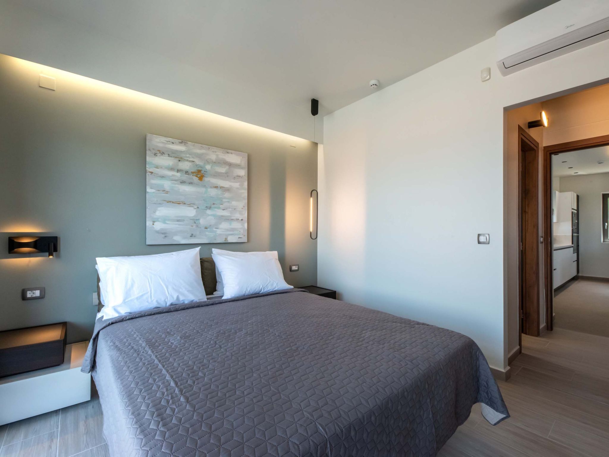 Villa Solis -100m zum Meer und ''Free'' Beheizter Pool-Binnen