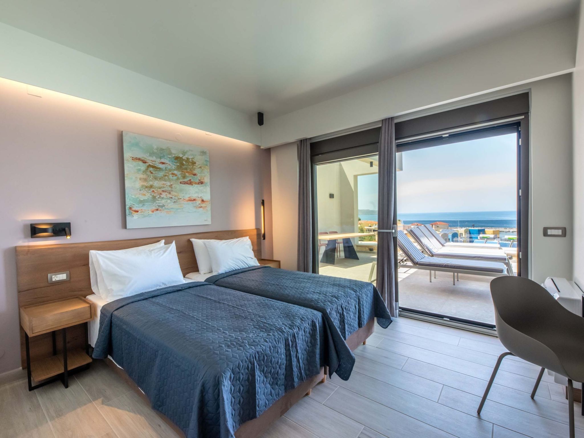 Villa Solis -100m zum Meer und ''Free'' Beheizter Pool-Binnen