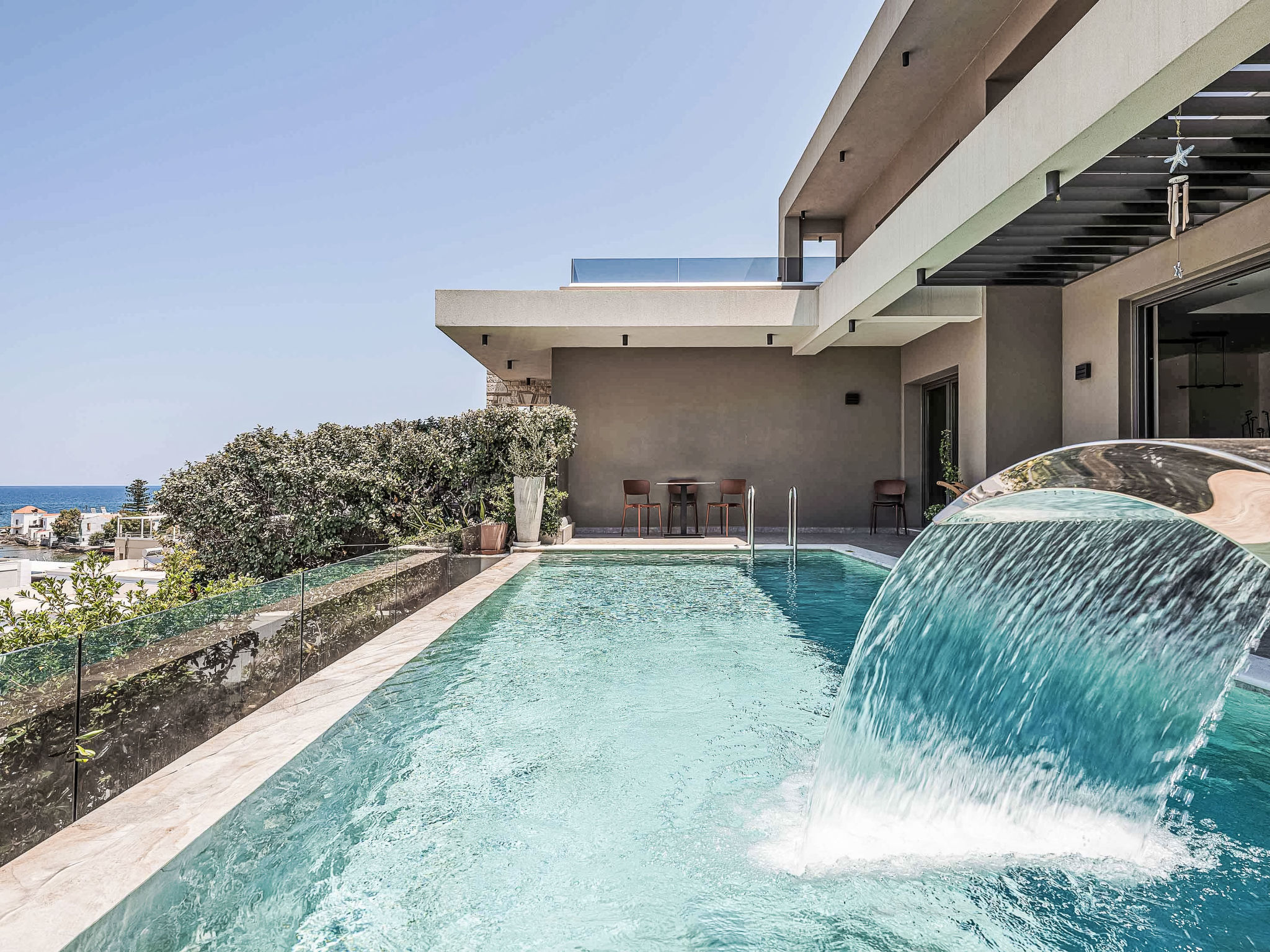 Lusol Seafront Villa II- Heated Pool,100 m See - Buiten
