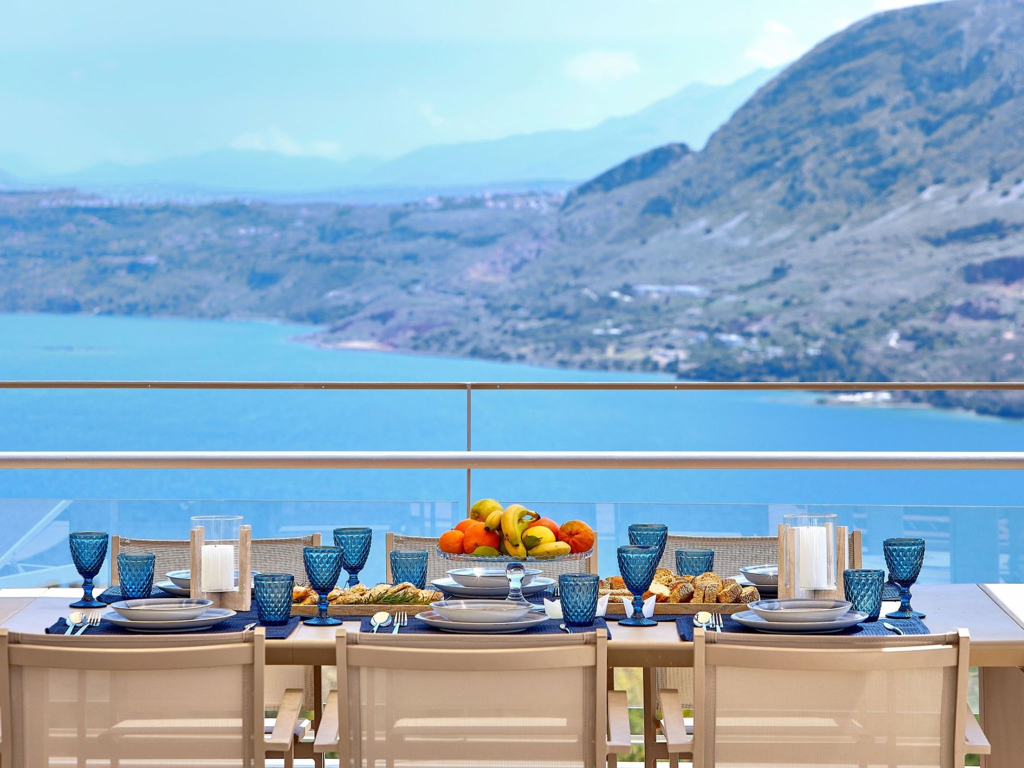 New Olives and Thyme, Meerblick mit 2 beheizten Pools