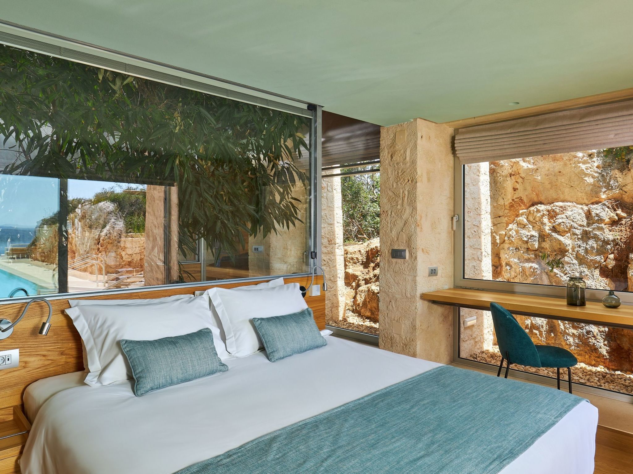 New Olives and Thyme, Meerblick mit 2 beheizten Pools-Dedans