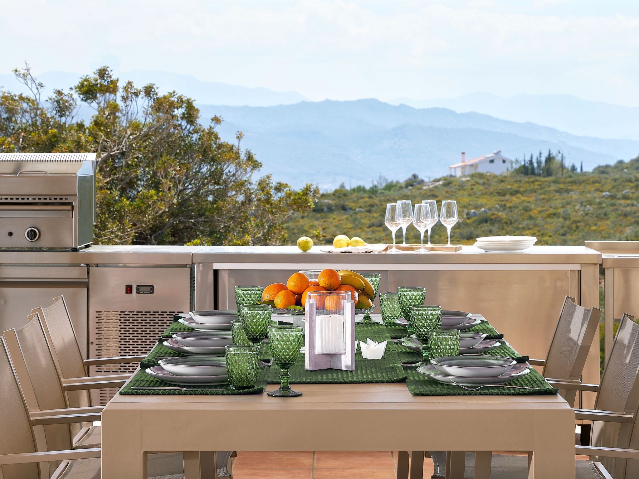 New Olives and Thyme, Meerblick mit 2 beheizten Pools-Image-tags.info