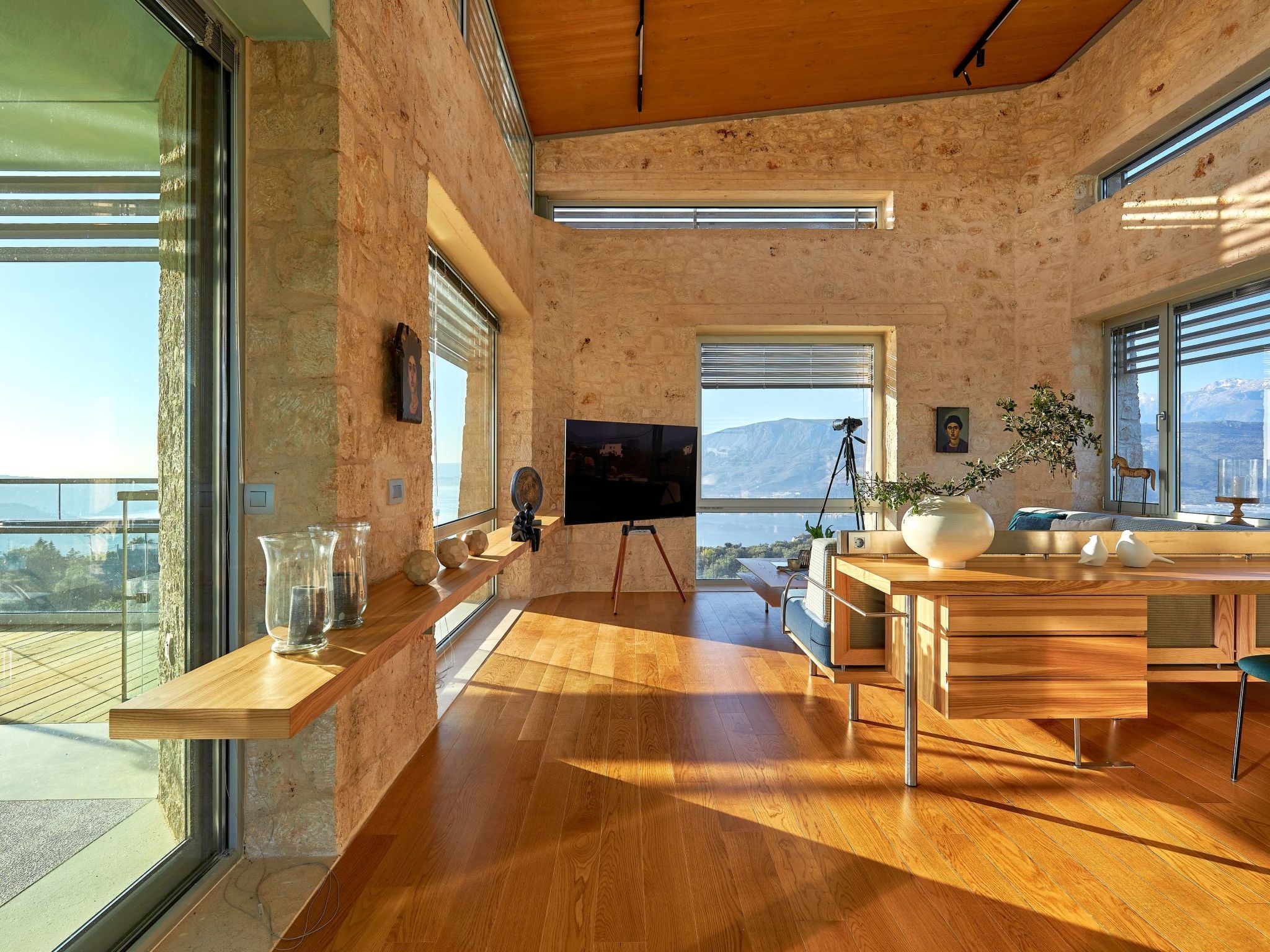 New Olives and Thyme, Meerblick mit 2 beheizten Pools-Image-tags.info