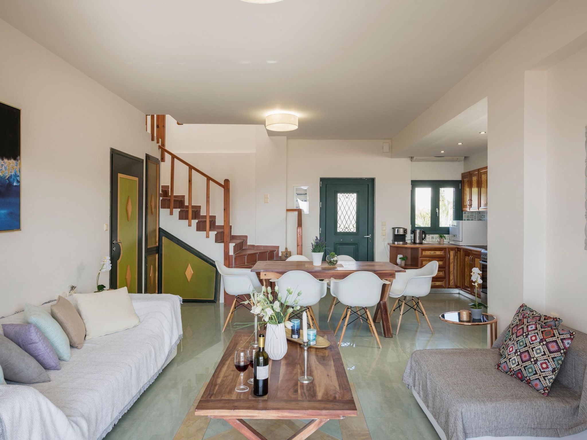 Luxuriöse Villa in Strandnähe mit Blick auf den privaten Pool-Image-tags.info