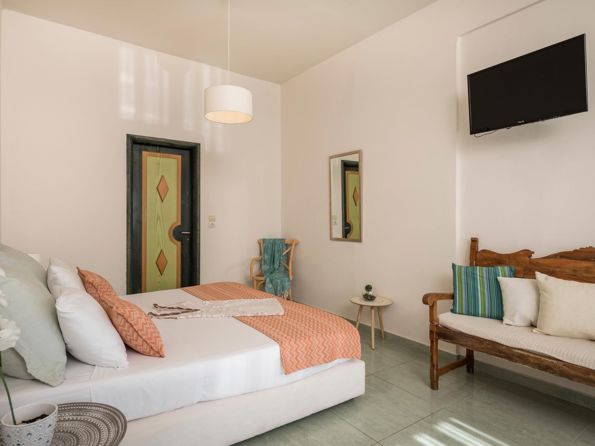 Luxuriöse Villa in Strandnähe mit Blick auf den privaten Pool-Image-tags.info