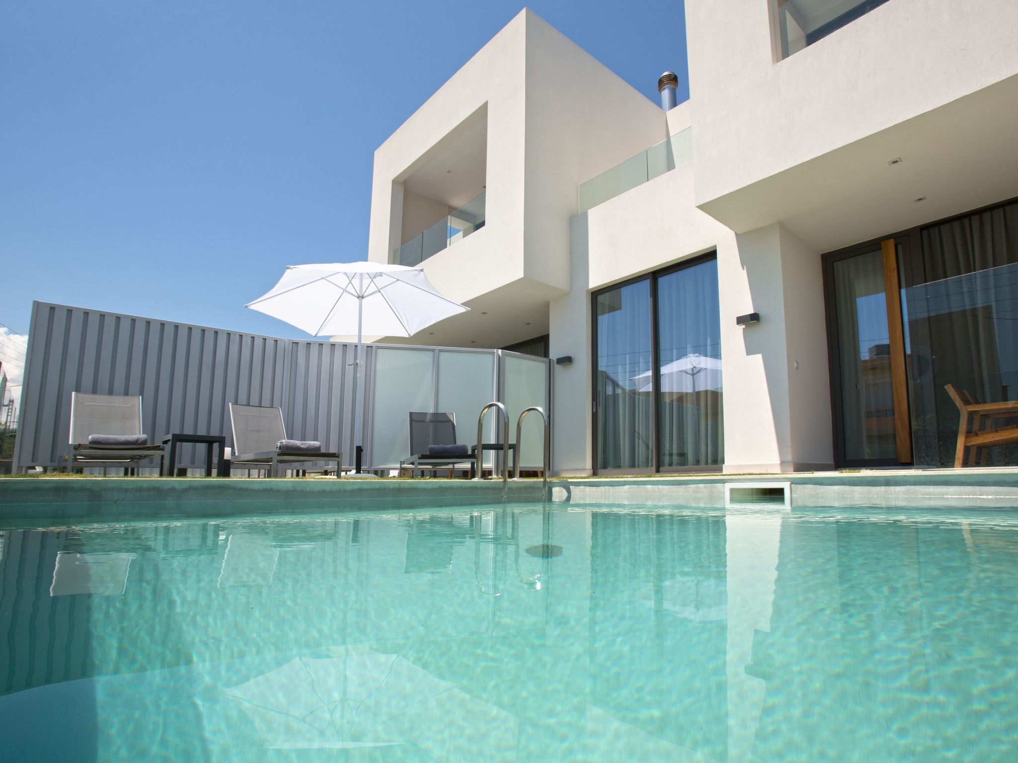 Villa in der Nähe von Chania, nur 150 Meter vom Strand entfernt - Image 2