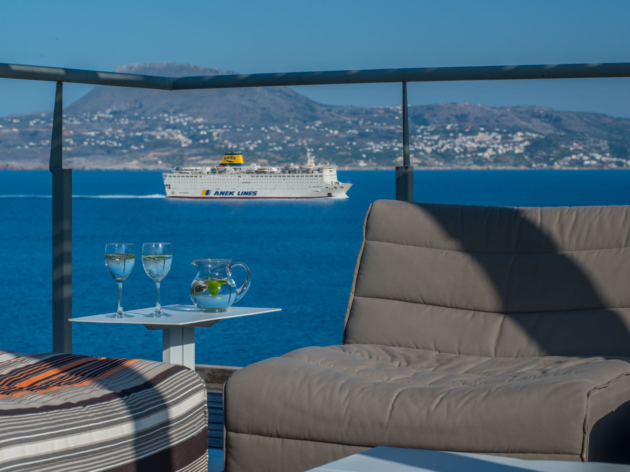 Anwesen "Olea Prime" mit Infinity-Pool