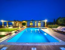 Luxe Villa met Privé Verwarmd Zwembad & Panoramisch Zeezicht op Kreta - thumbnail 2