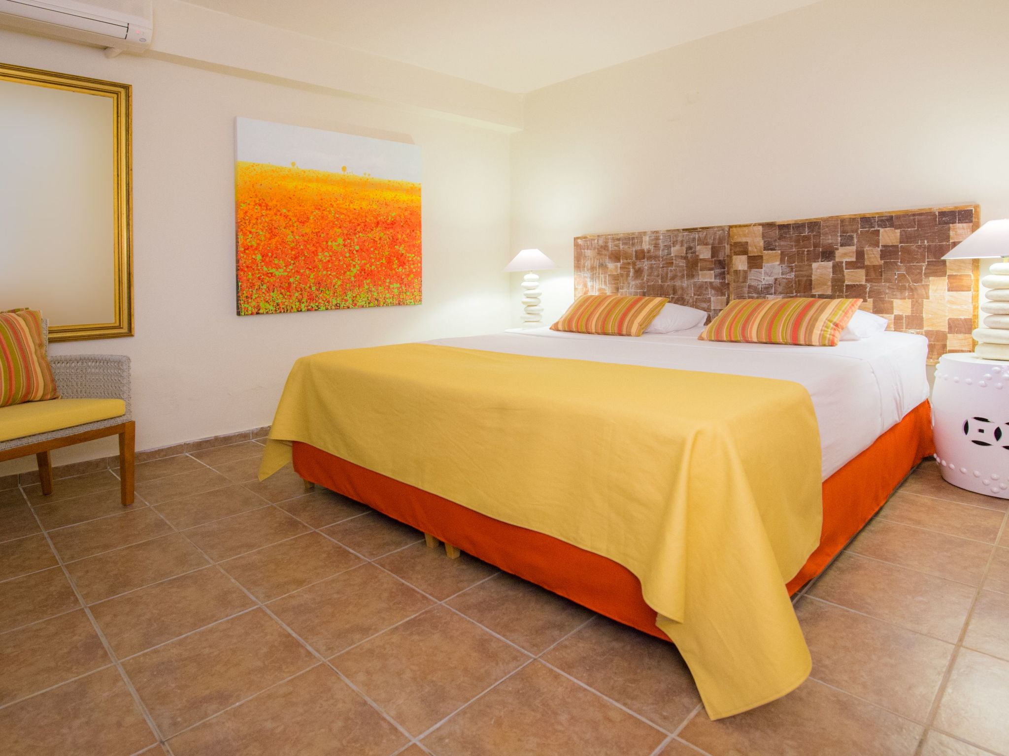 Villa Mathea - Kreta - Große Luxusvilla mit privatem Pool - Zentrale aber ruhig-Image-tags.info