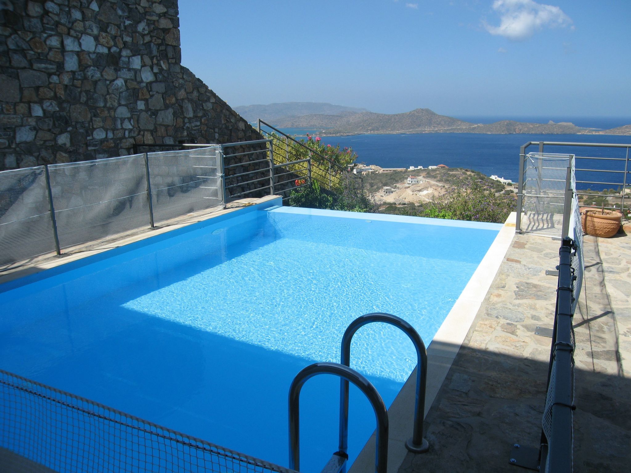 Mit Privatpool für 4 Personen  + 2 Kinder ca. 92 m&sup2; in Elounda, Kreta (Ost-Binnen