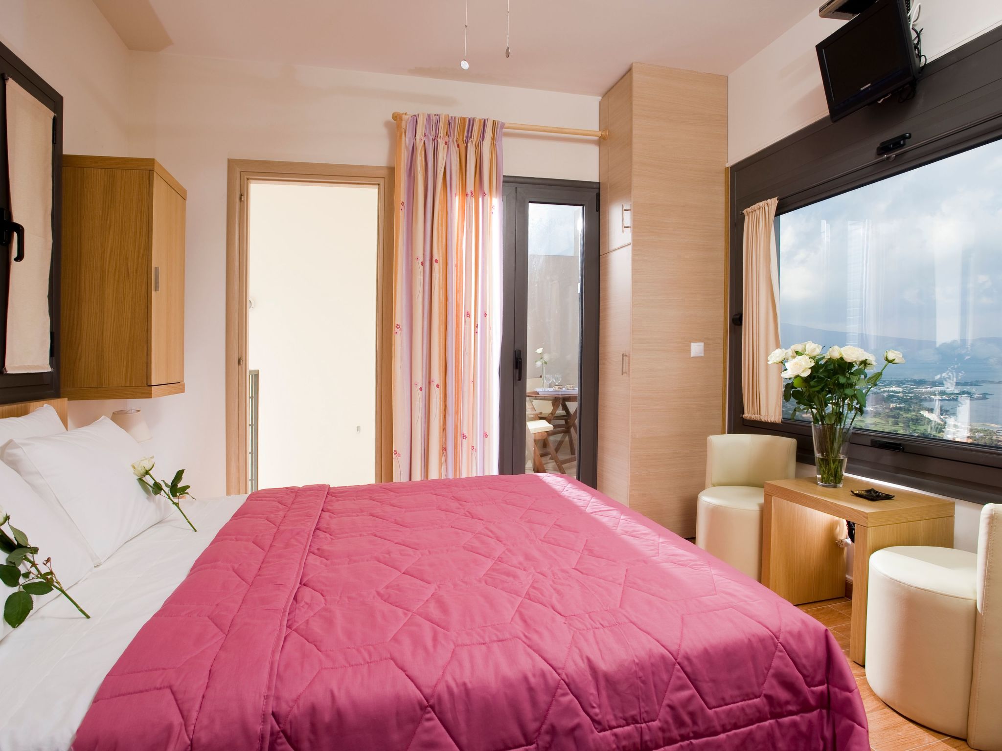 Mit Privatpool für 4 Personen  + 2 Kinder ca. 92 m&sup2; in Elounda, Kreta (Ost-Binnen