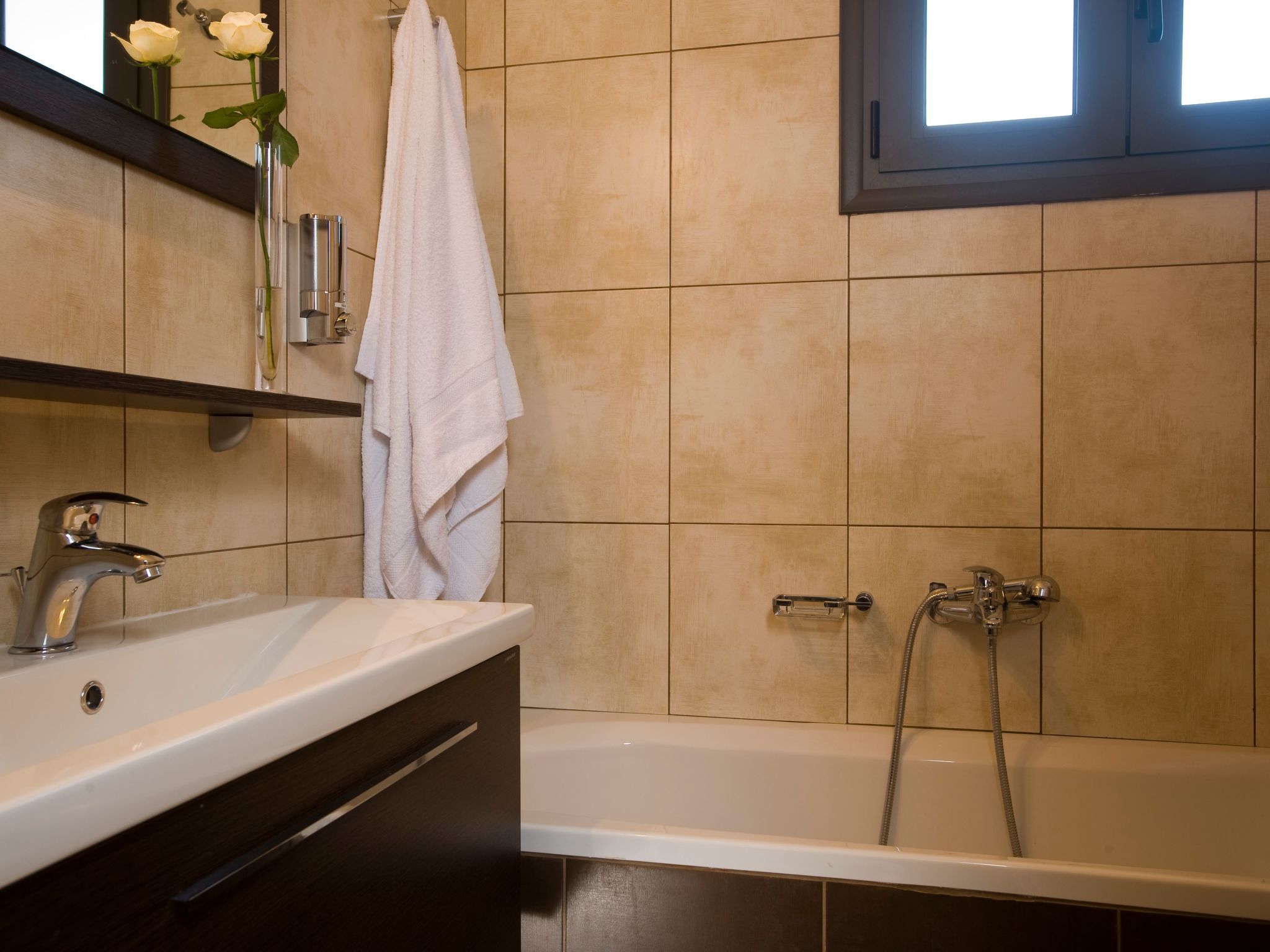 Mit Privatpool für 4 Personen  + 2 Kinder ca. 92 m&sup2; in Elounda, Kreta (Ost-Binnen