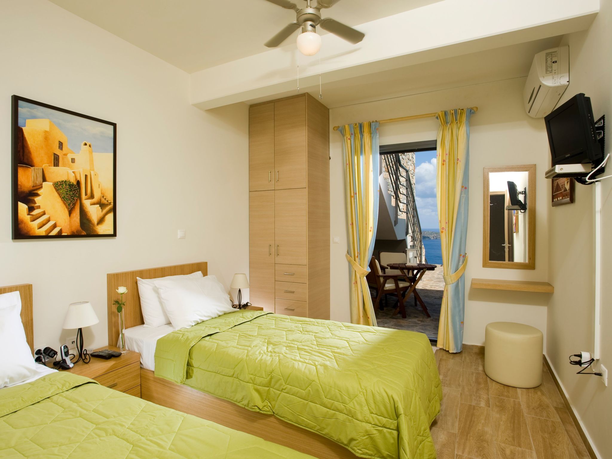 Mit Privatpool für 4 Personen  + 2 Kinder ca. 92 m&sup2; in Elounda, Kreta (Ost-Binnen