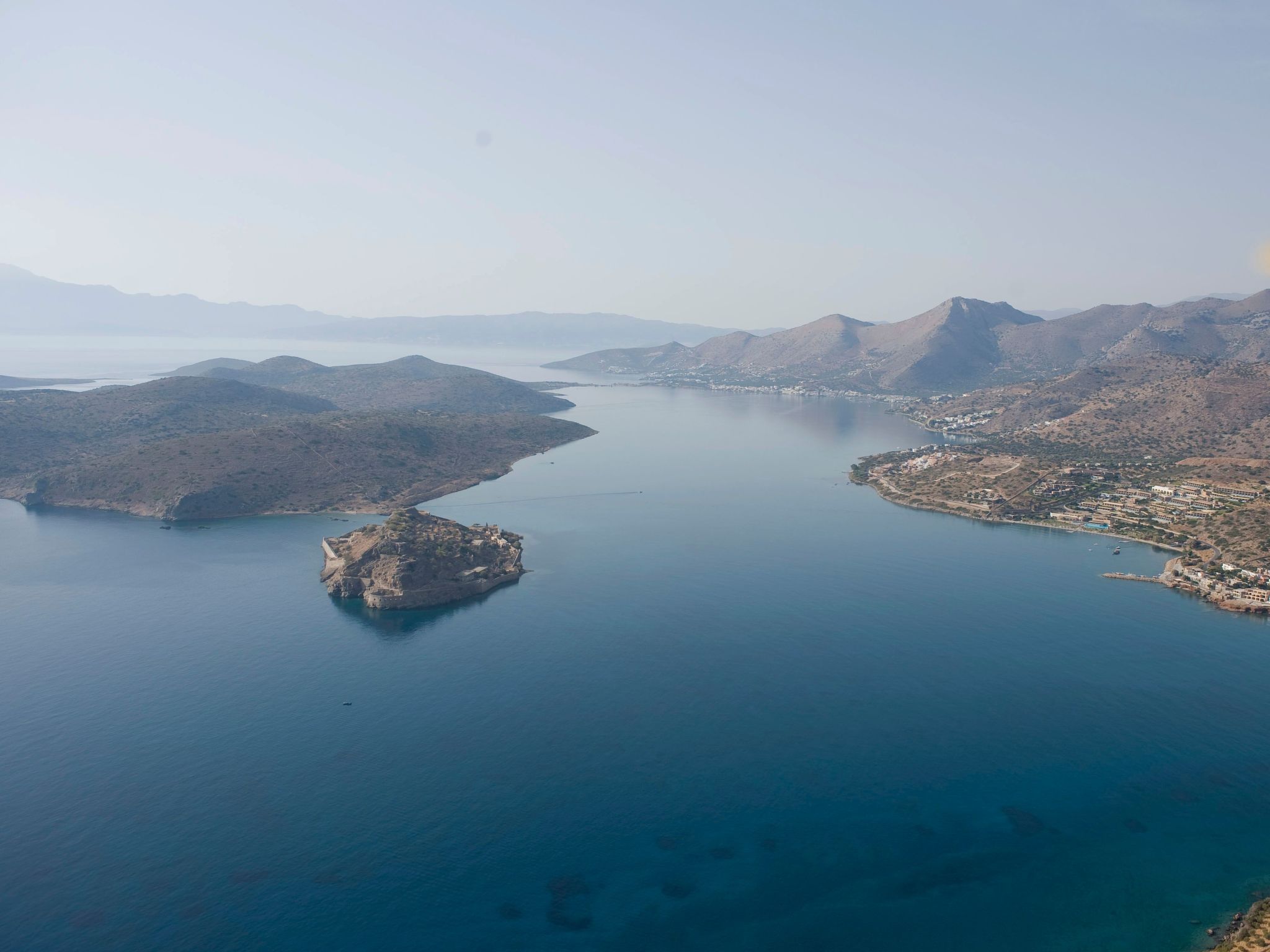 Mit Privatpool für 4 Personen  + 2 Kinder ca. 92 m&sup2; in Elounda, Kreta (Ost-Binnen