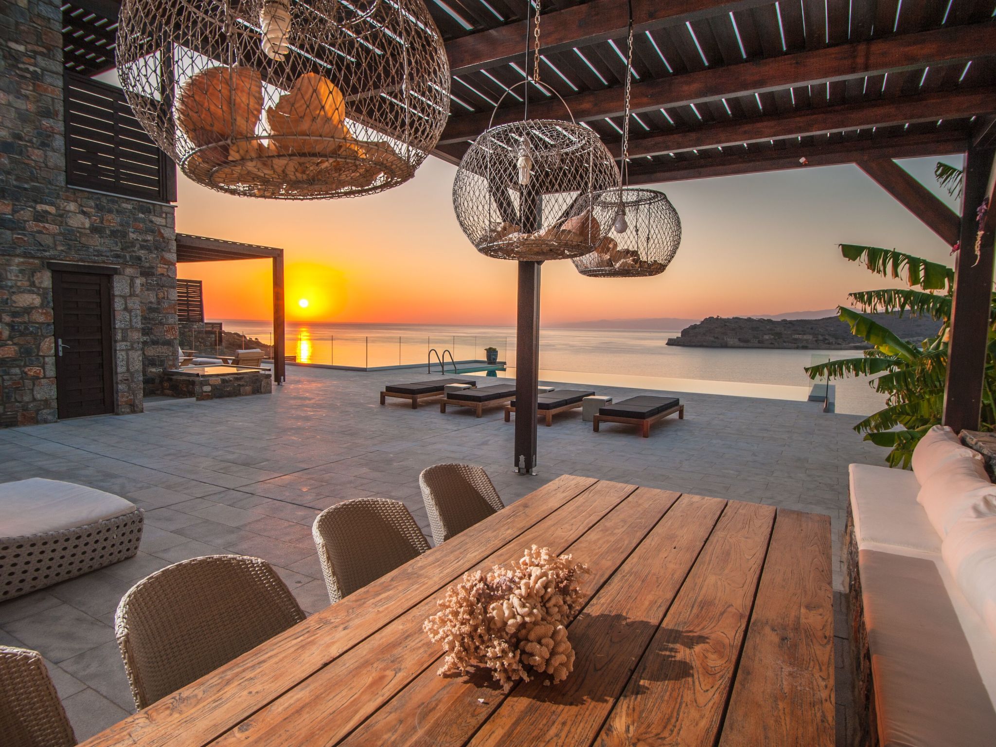 Vakantiehuis met privé zwembad in Plaka (Griekenland) voor 8 personen