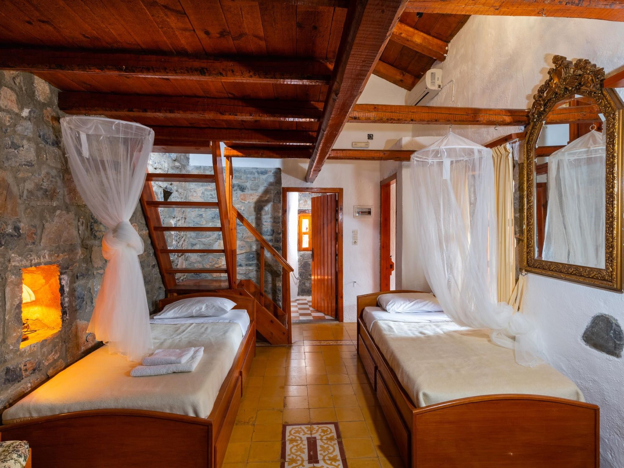 Penelope in Mavrikiano-Binnen