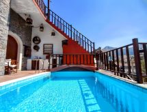 Steinhaus Erato: Vrijstaand huis met privézwembad en uitzicht op zee in Plaka - thumbnail 3