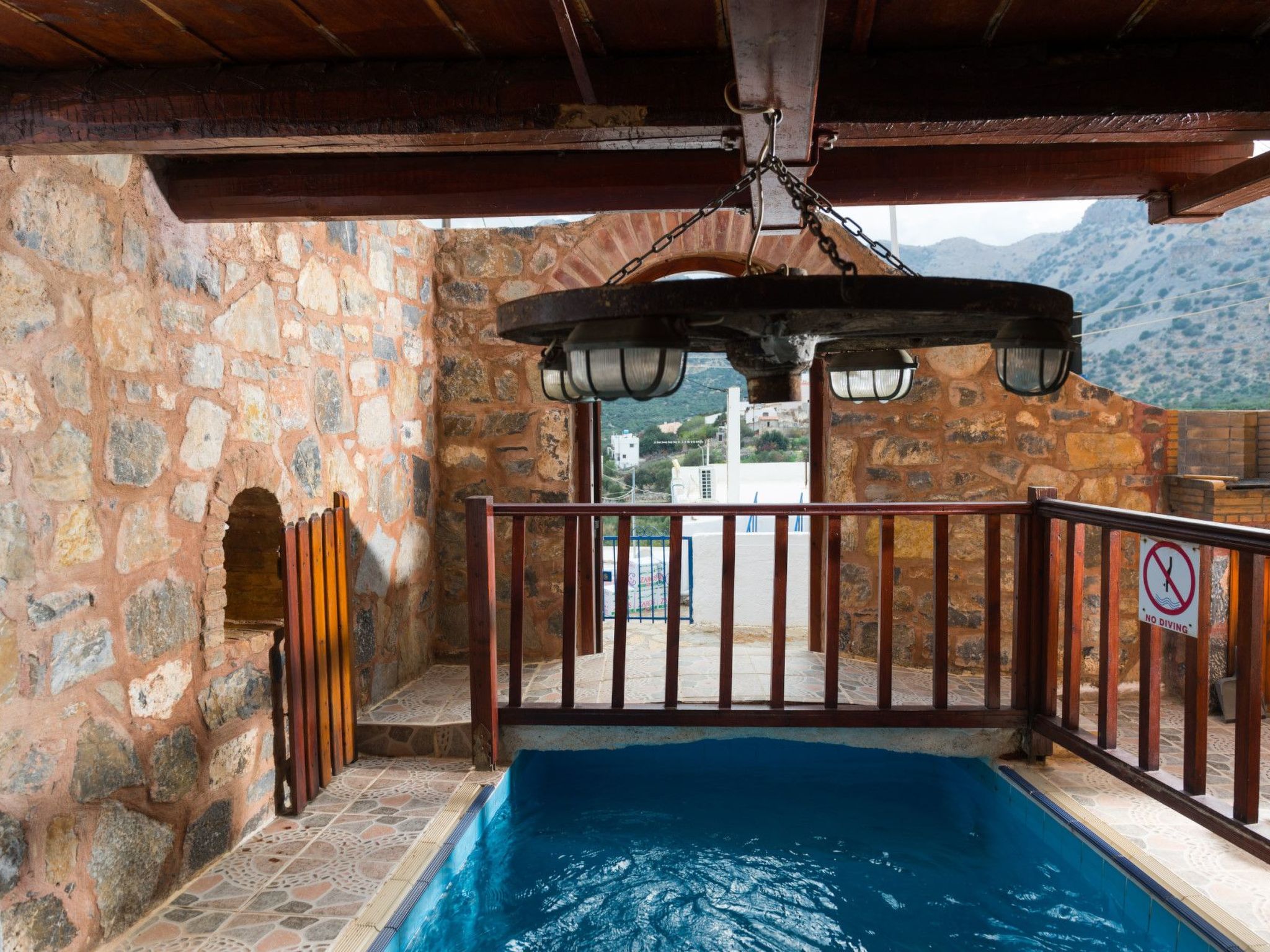 In Mavrikiano mit privatem Pool-Binnen