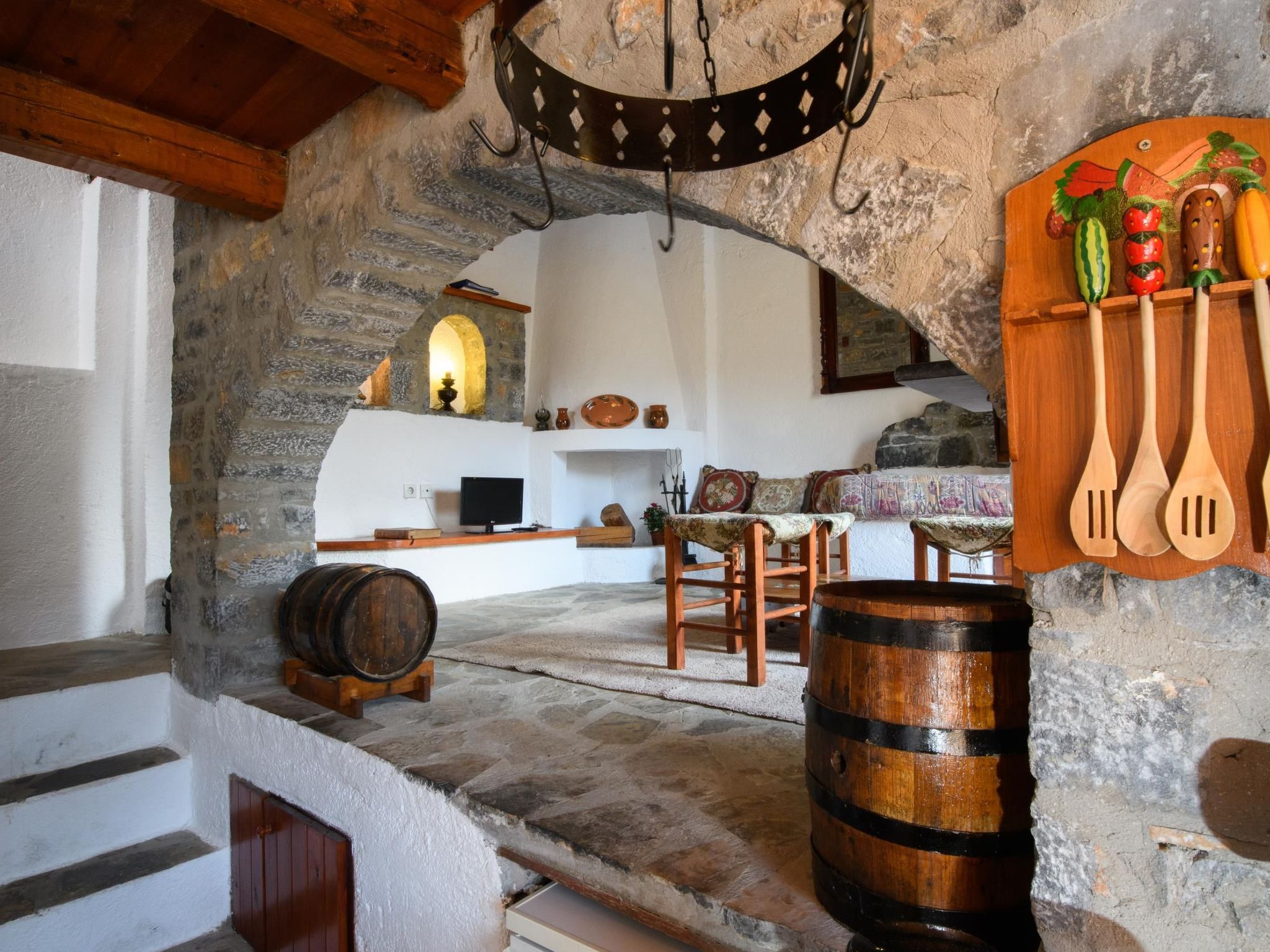 Authentisches kretisches Steinhaus Clio mit Aussicht-Binnen